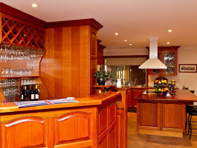 64 Fontenoy Street, Young NSW 2594