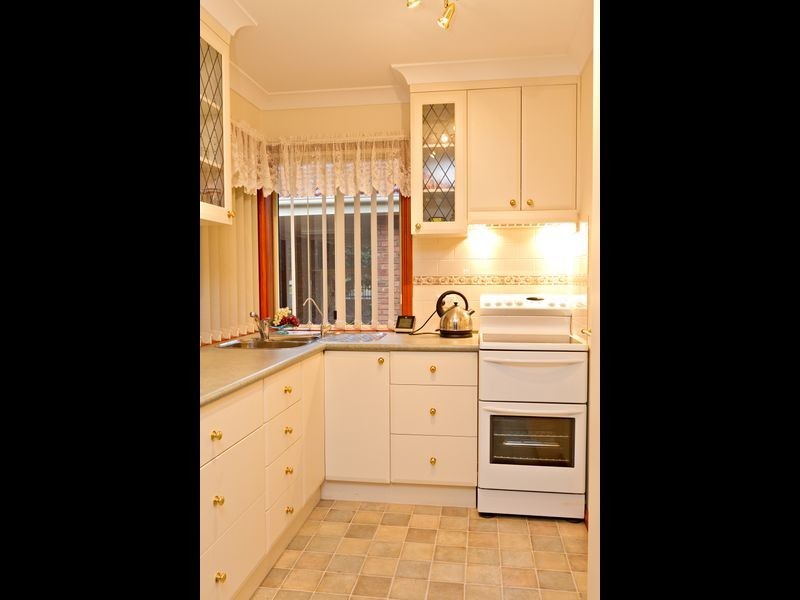 64 Fontenoy Street, Young NSW 2594