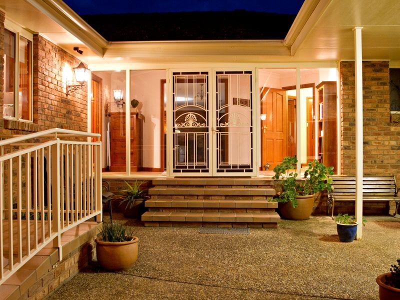 64 Fontenoy Street, Young NSW 2594