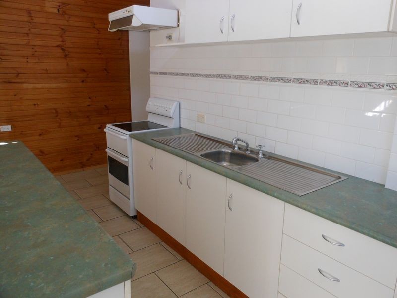 4 Tipperary Lane, Young NSW 2594