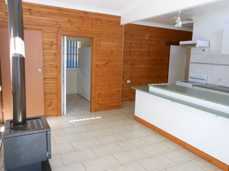 4 Tipperary Lane, Young NSW 2594