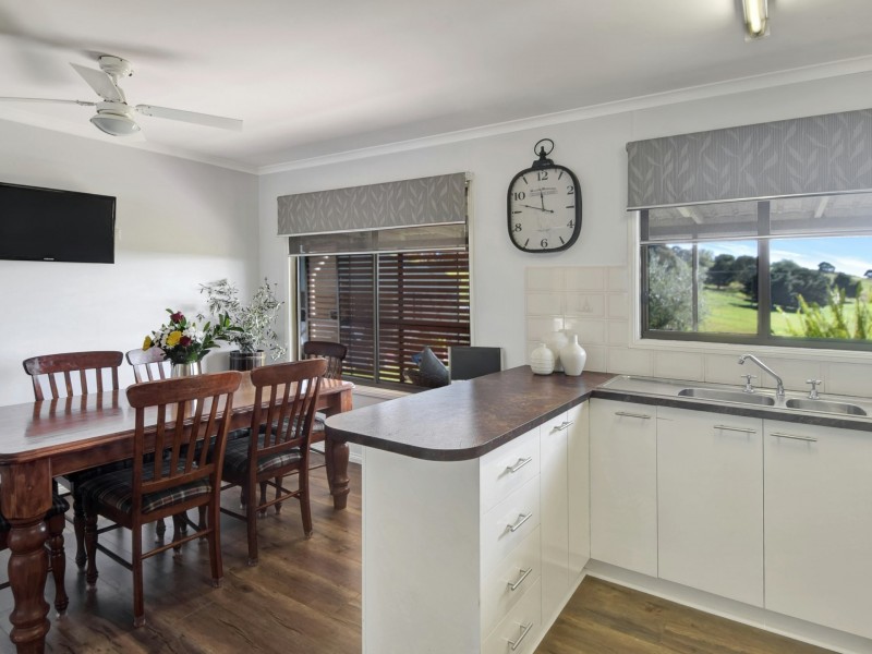 100 Belmore Road, Young NSW 2594