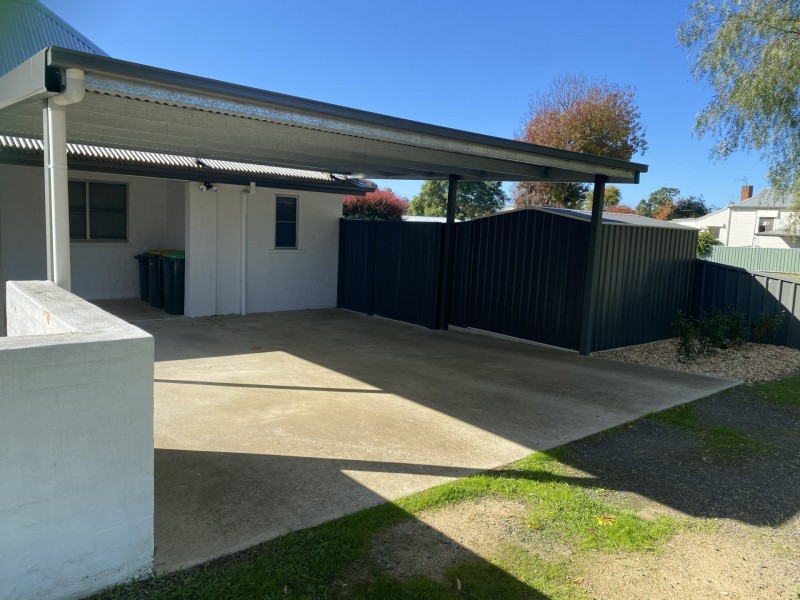 36 Thornhill Street, Young NSW 2594