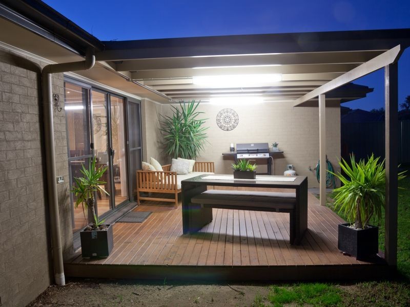 5B Garland Place, Young NSW 2594