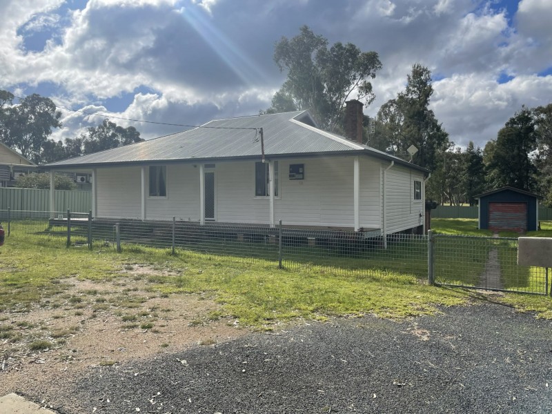 19 Crowther Street, Koorawatha NSW 2807