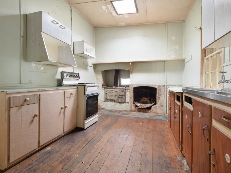 13 Stoneridge Street, Young NSW 2594