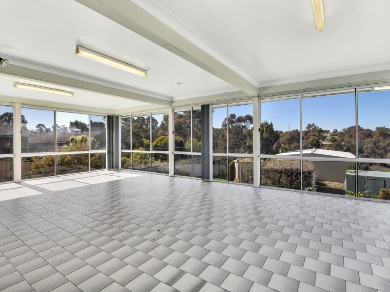 67 Fontenoy Street, Young NSW 2594