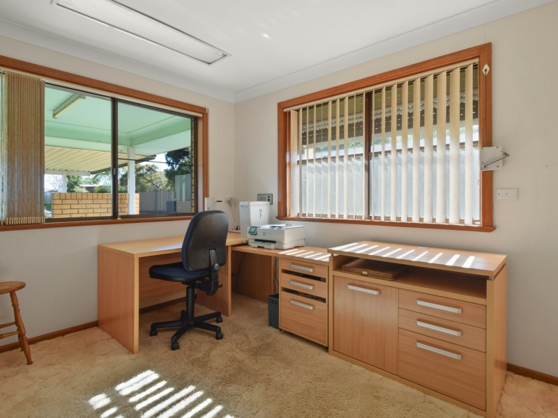 67 Fontenoy Street, Young NSW 2594