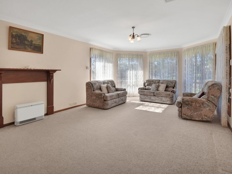 87 Thornhill Street, Young NSW 2594
