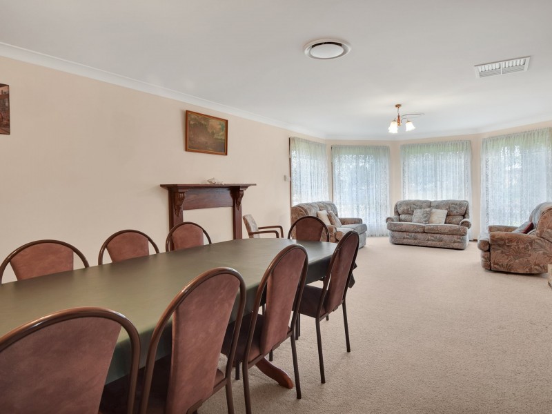 87 Thornhill Street, Young NSW 2594