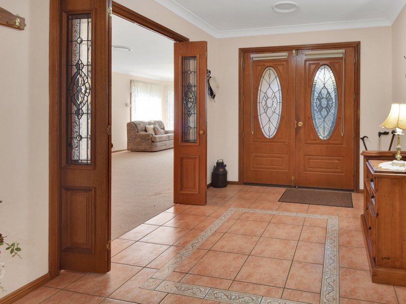 87 Thornhill Street, Young NSW 2594