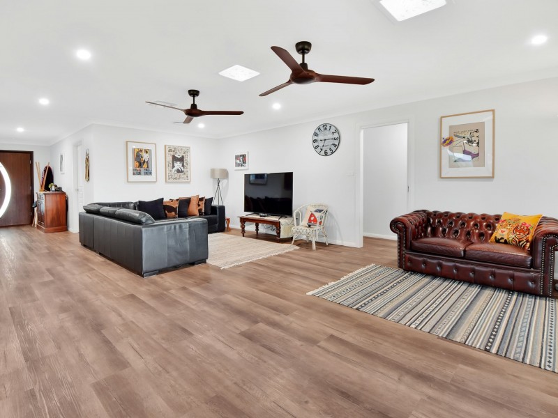 105 Wambanumba Drive, Young NSW 2594