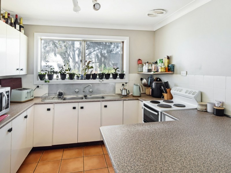 67 Windermere Street, Young NSW 2594