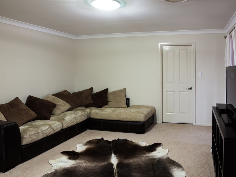 109 Fontenoy Street, Young NSW 2594