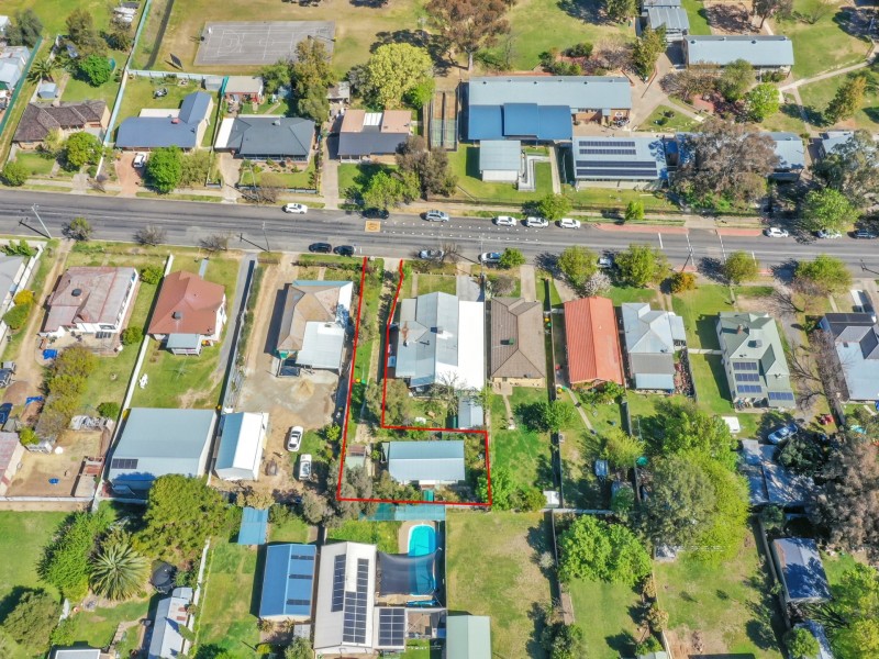 43 William Street, Young NSW 2594