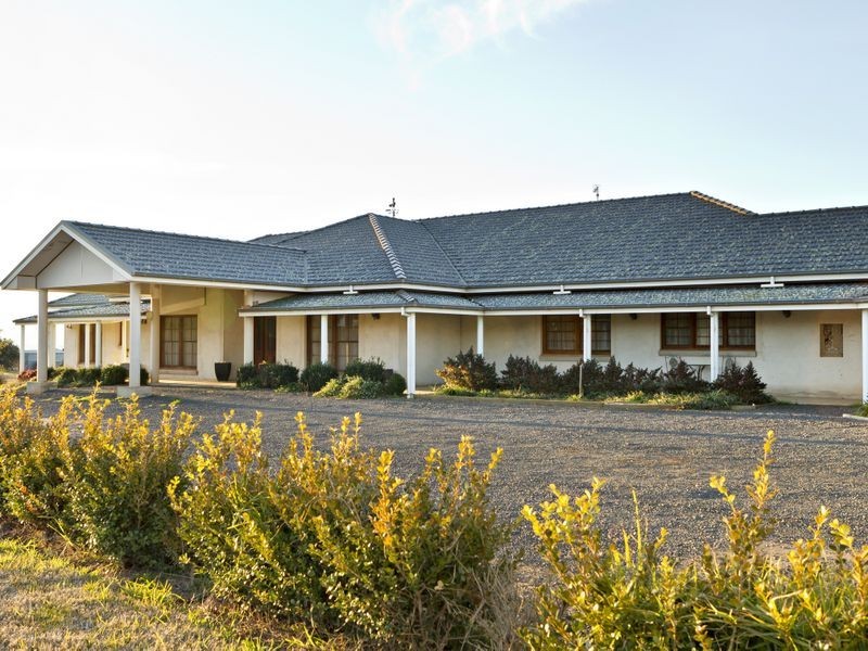 457 Back Creek Road, Young NSW 2594