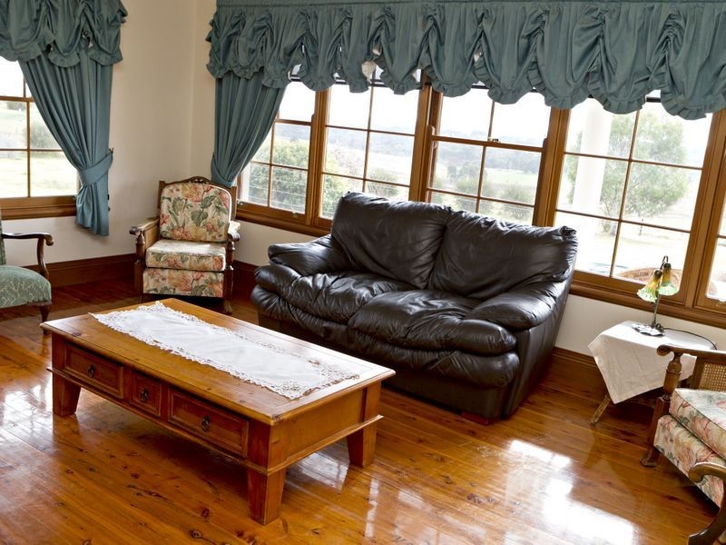 457 Back Creek Road, Young NSW 2594