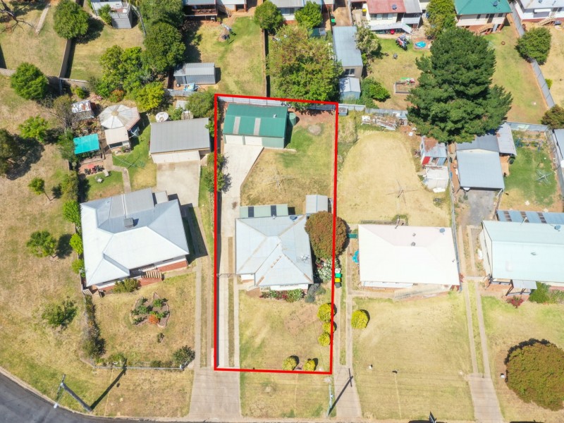 108 Berthong Street, Young NSW 2594