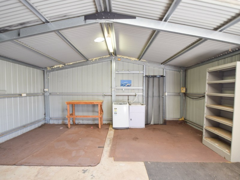 108 Berthong Street, Young NSW 2594