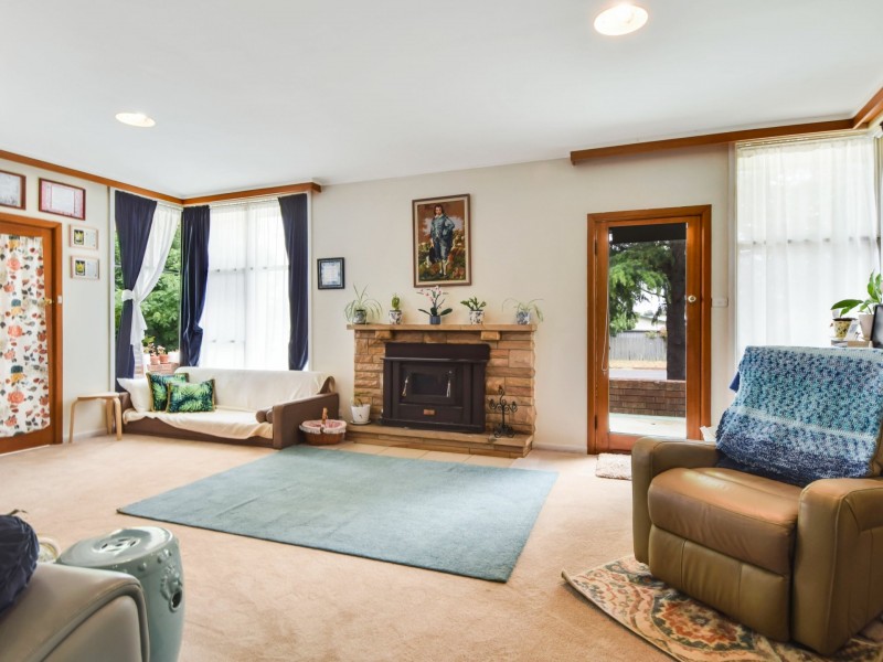 25 Hills Street, Young NSW 2594