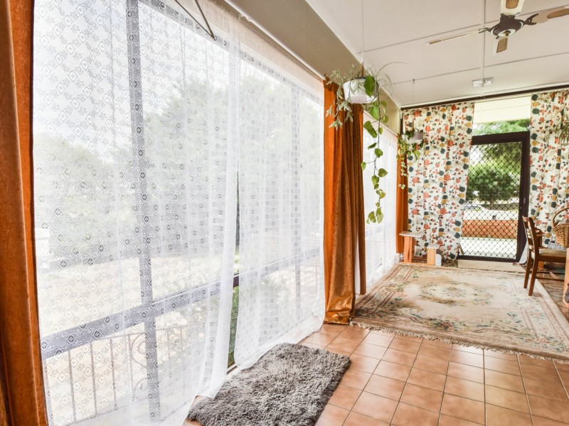 25 Hills Street, Young NSW 2594