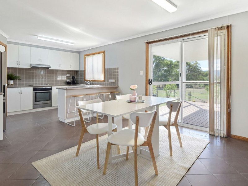 18 Ewens Street Bendick Murrell via, Young NSW 2594