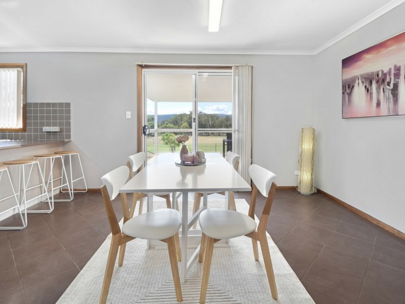 18 Ewens Street Bendick Murrell via, Young NSW 2594