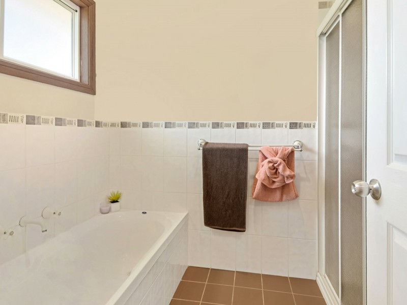 18 Ewens Street Bendick Murrell via, Young NSW 2594