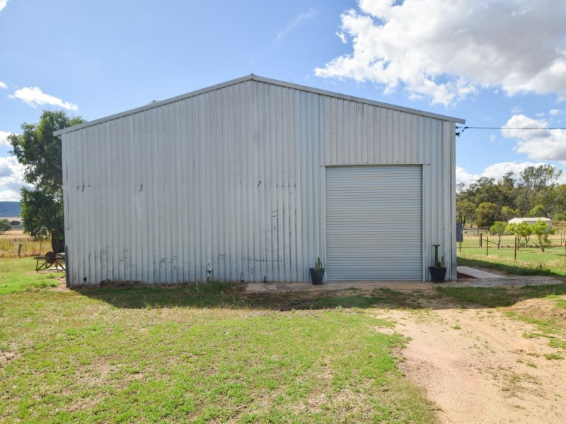 18 Ewens Street Bendick Murrell via, Young NSW 2594