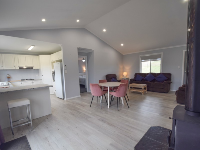 76 Dowling Drive, Murringo via, Young NSW 2594