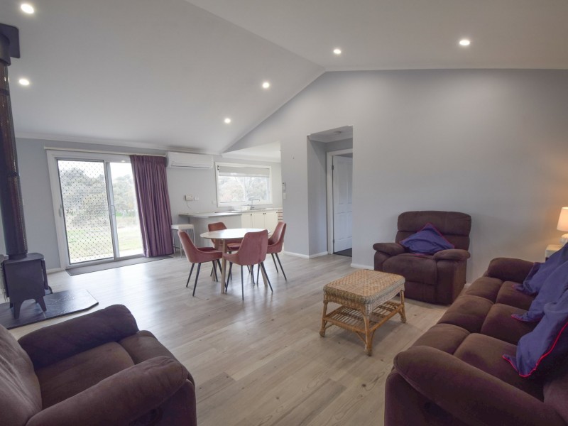 76 Dowling Drive, Murringo via, Young NSW 2594