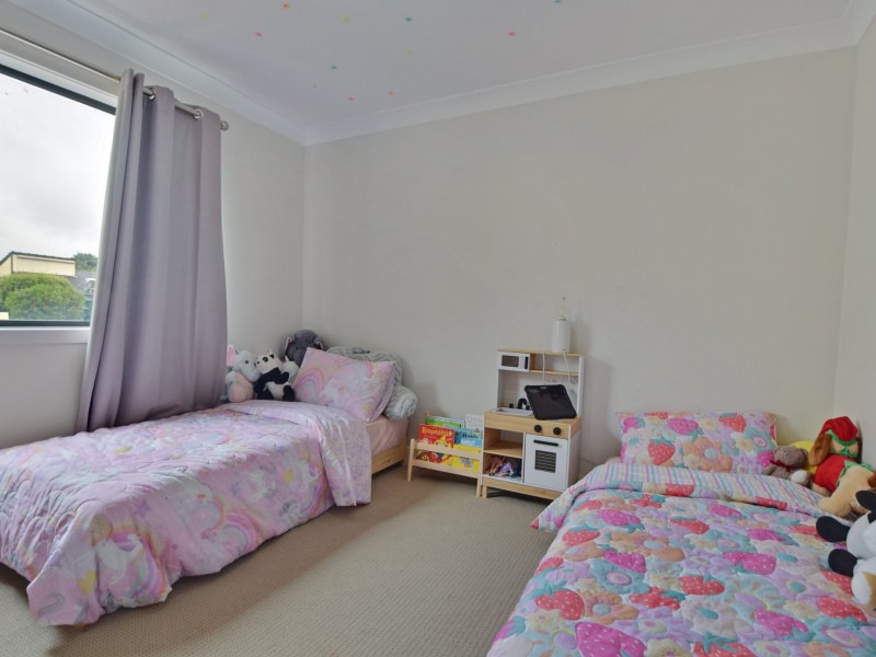 Unit 4/4 Old Barracks Lane, Young NSW 2594