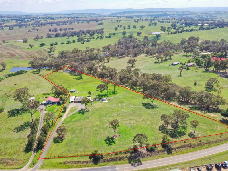 3290 Moppity Road, Young NSW 2594