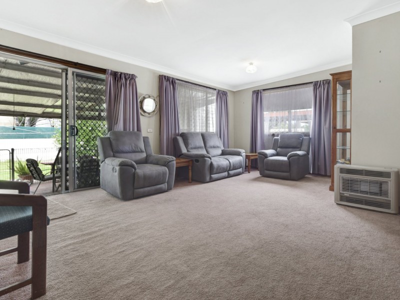 182 Nasmyth Street, Young NSW 2594