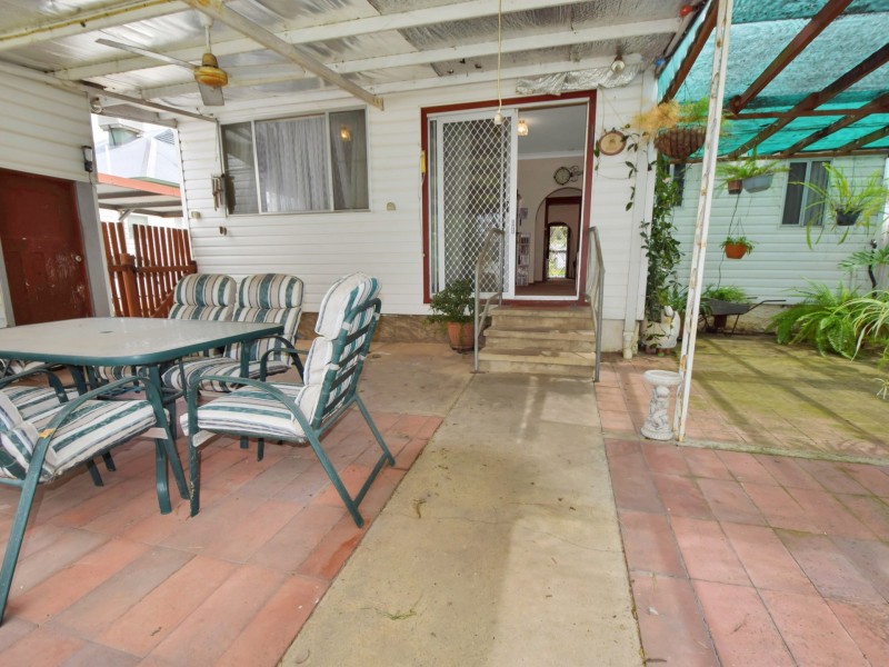 182 Nasmyth Street, Young NSW 2594