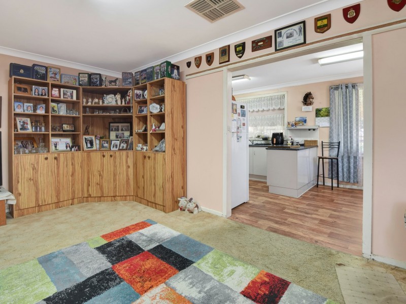 3 Earl Street, Young NSW 2594