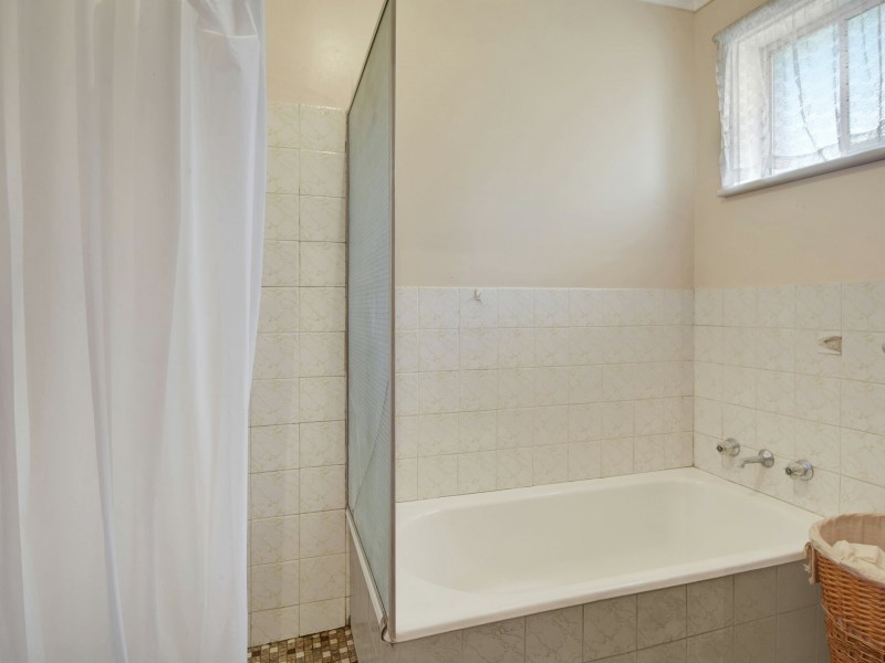 3 Earl Street, Young NSW 2594