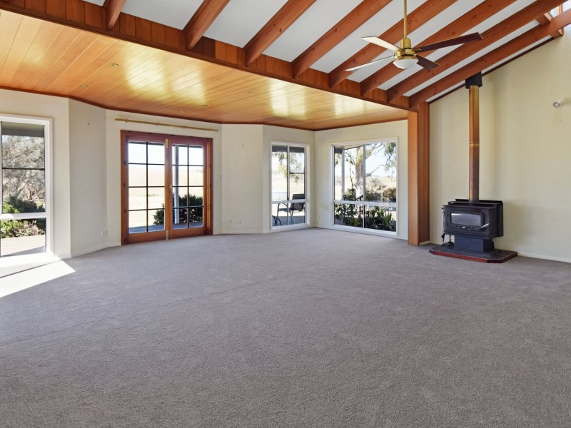 438 Wickham Lane, Young NSW 2594