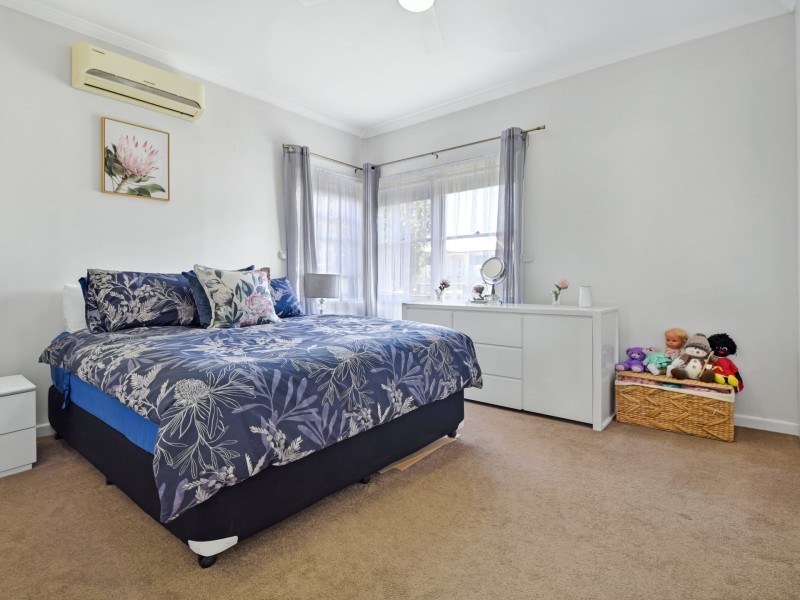 13 Taylor Road, Young NSW 2594