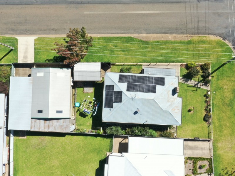 13 Taylor Road, Young NSW 2594