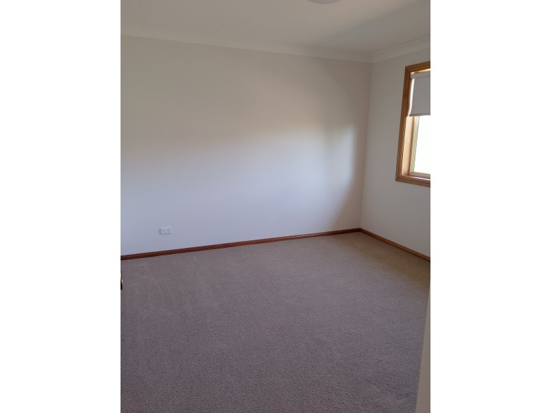 1-11 Cloete Street, Young NSW 2594