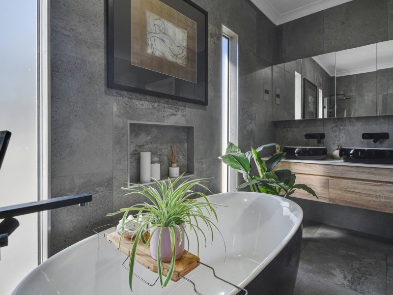 187 Milly Milly Lane, Young NSW 2594