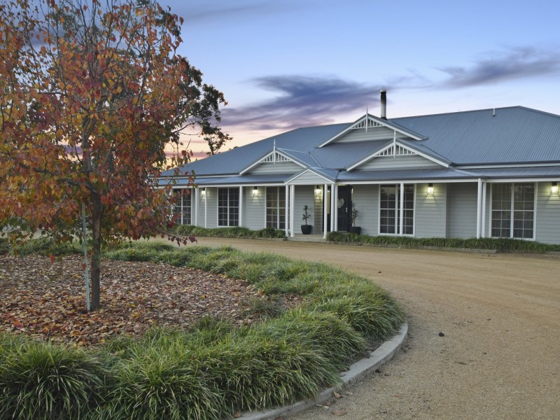 187 Milly Milly Lane, Young NSW 2594