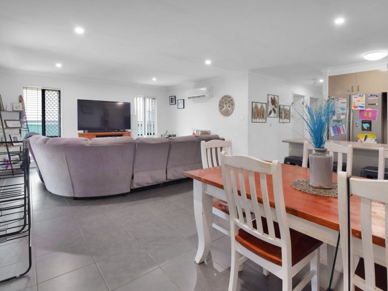 10 Molloy Place, Young NSW 2594