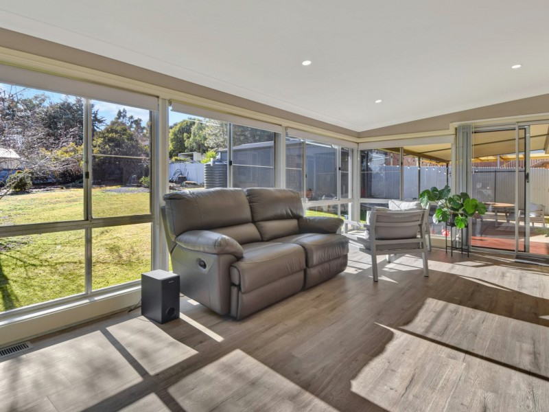 147 Edwards Street, Young NSW 2594