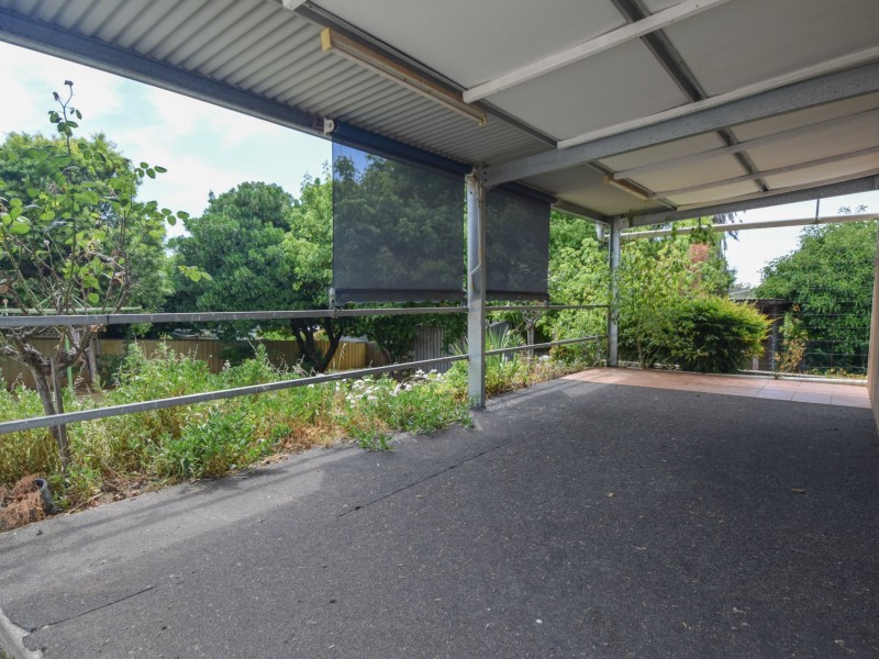 41 Fontenoy Street, Young NSW 2594