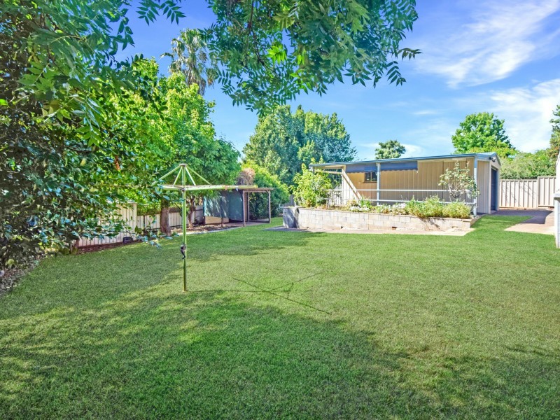 41 Fontenoy Street, Young NSW 2594