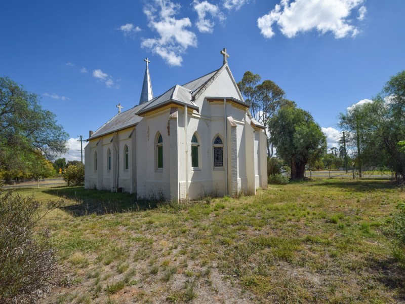 3 Main Road, Greenethorpe NSW 2809