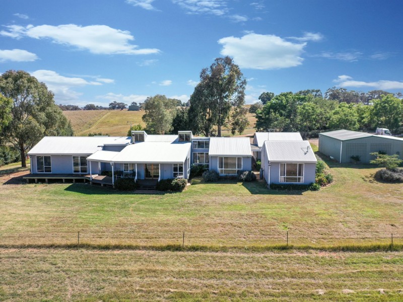 438 Wickham Lane, Young NSW 2594