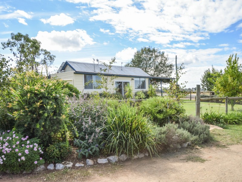 163 Prunevale Rd Prunevale via, Young NSW 2594